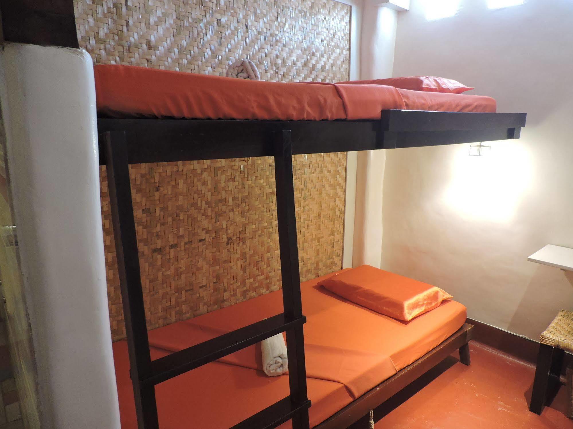 Orange Mangrove Pension House By Sms Hospitality Пуэрто-Принцеса Экстерьер фото